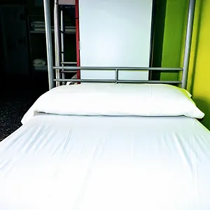 Hostel Onefam Les Corts, Barcelona